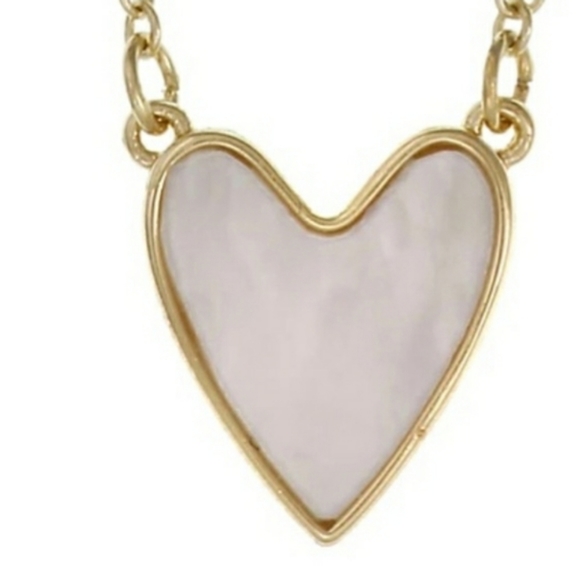 FAO Schwarz Mother of Pearl Heart Necklace Set NEW - Picture 2 of 7